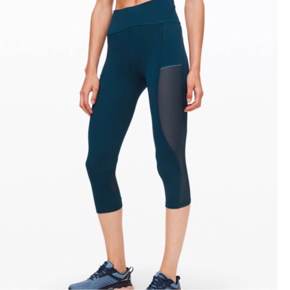 Lululemon always airy high rise run Navy Cropped Leggings with Mesh - Picture 1 of 14